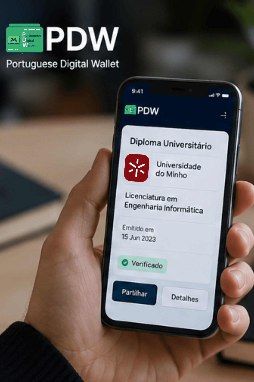 Diploma universitário digital exibido na aplicação PDW